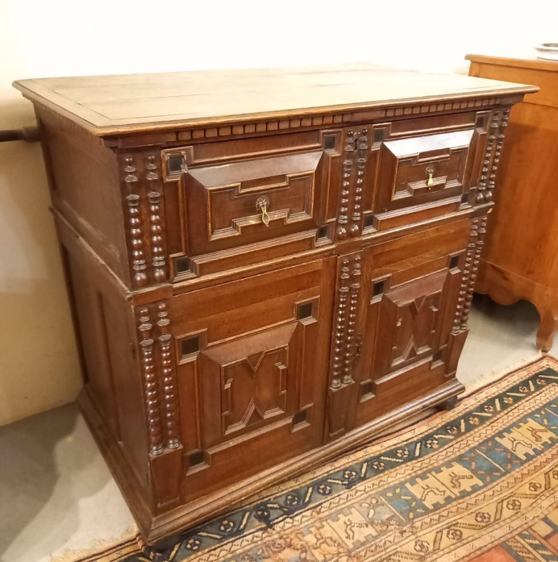 Cabinet Rustique Flamand XVIIIe