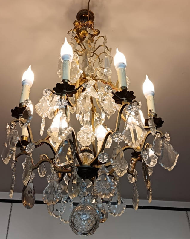 Lustre  Pampilles, huit feux en Chandelier + un