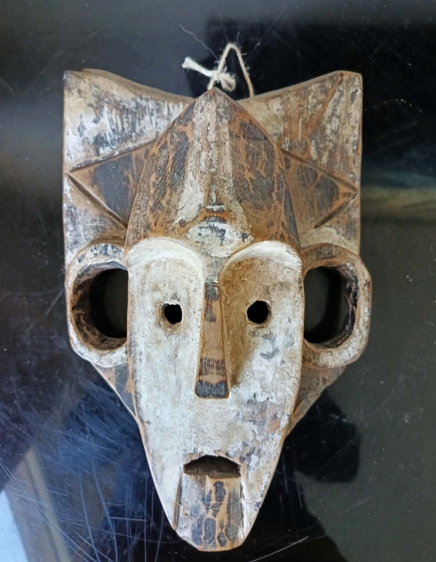 Masque Ethnie Boa, RdC