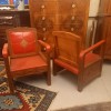 Deux paires de fauteuils de style Marocain